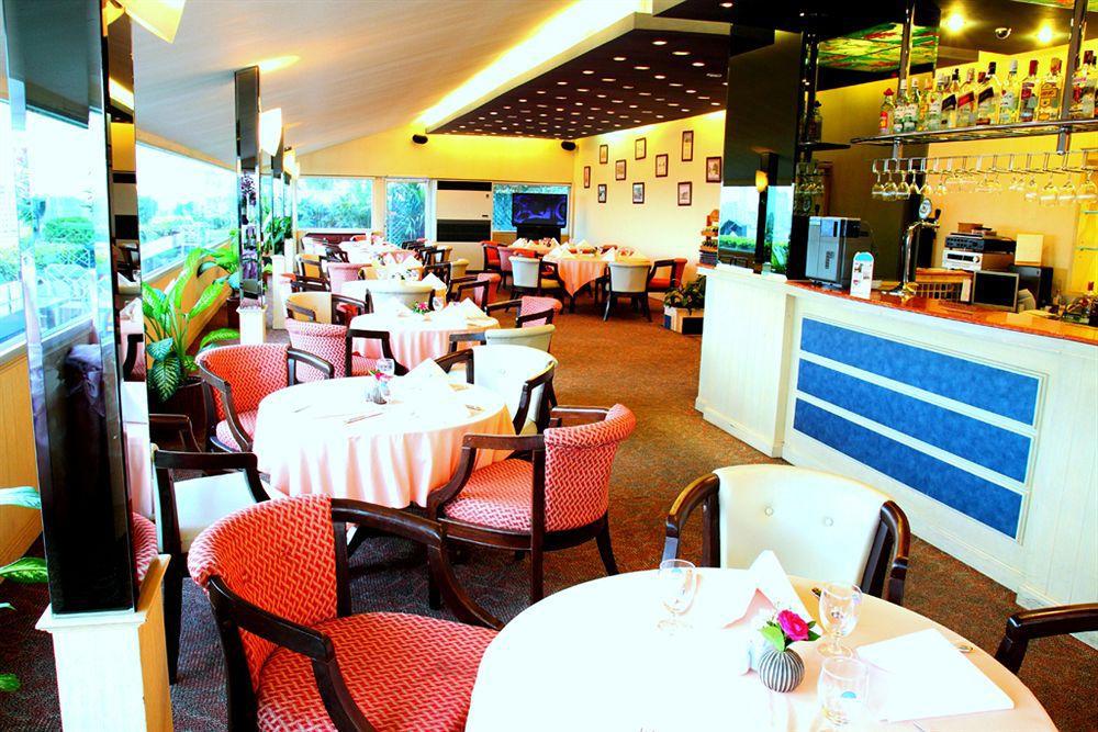 Grande Ville Hotel バンコク都 レストラン 写真