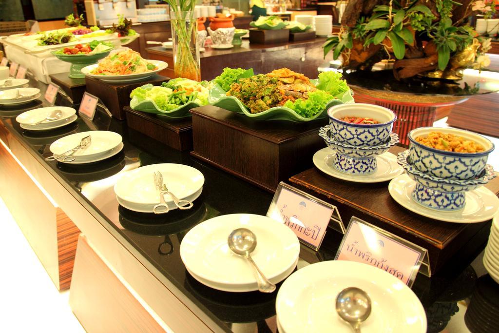 Grande Ville Hotel バンコク都 エクステリア 写真