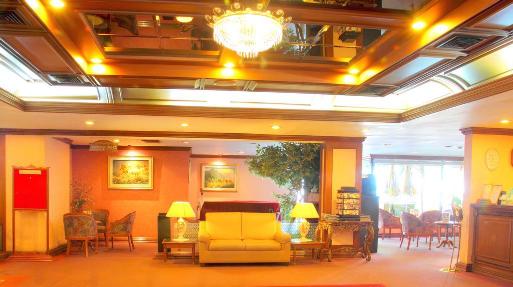 Grande Ville Hotel バンコク都 エクステリア 写真
