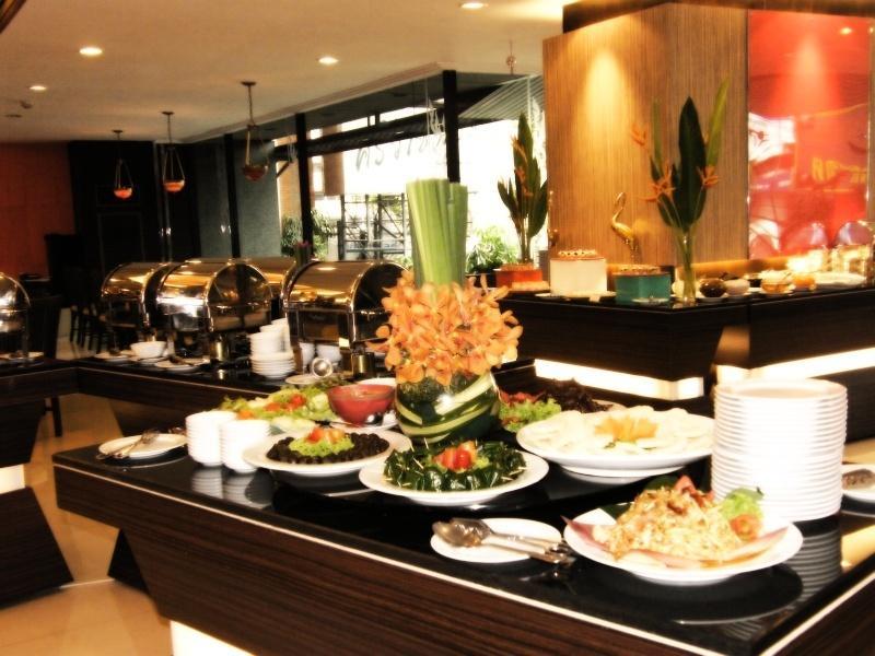 Grande Ville Hotel バンコク都 エクステリア 写真